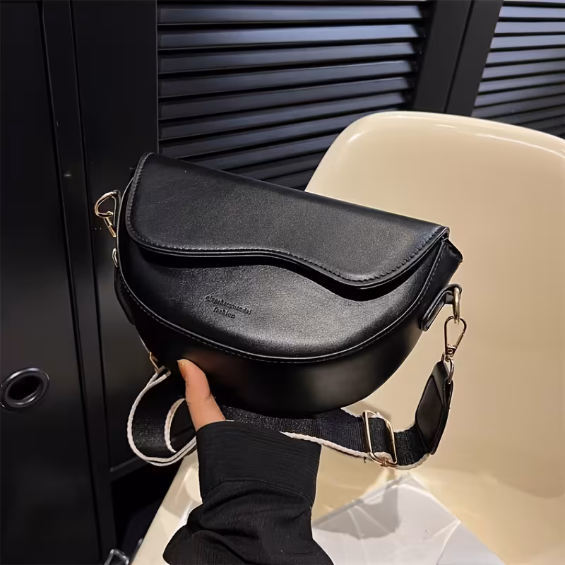 2026 Spring/Summer New Arrival Niche Design Saddle Bag for Women / High-End French-Style Underarm Bag / Versatile Wide Strap Shoulder Crossbody Bag / Large Capacity Soft Dumpling Bag / Maillard Style Must-Have Women's Bag